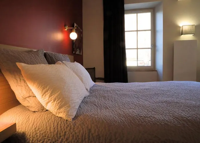 Logis Les 7 Freres 3* Monestier-de-Clermont