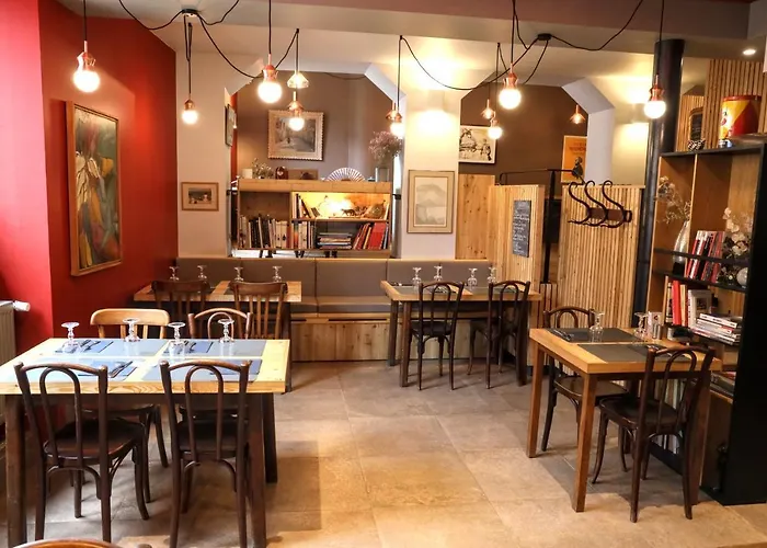 Logis Les 7 Freres Monestier-de-Clermont