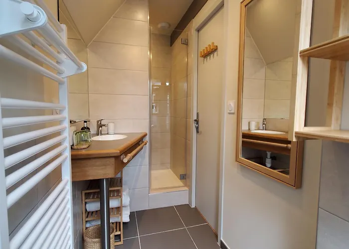Logis Les 7 Freres Apart-hotel