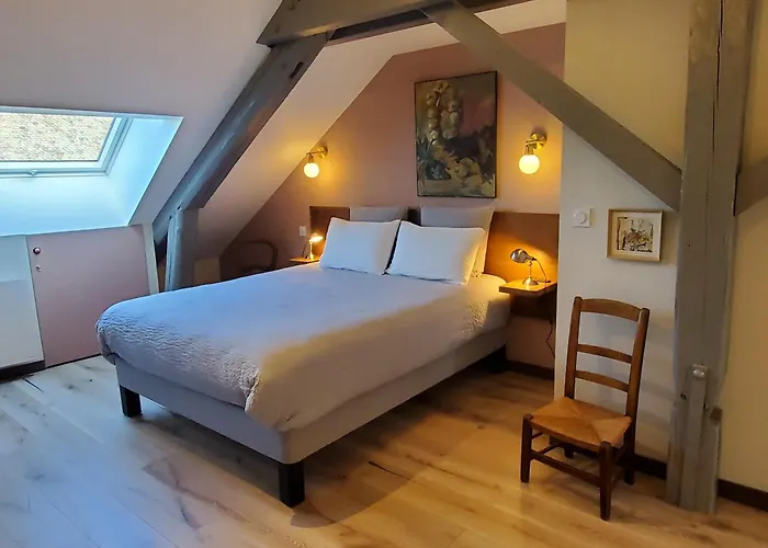 Logis Les 7 Freres Monestier-de-Clermont