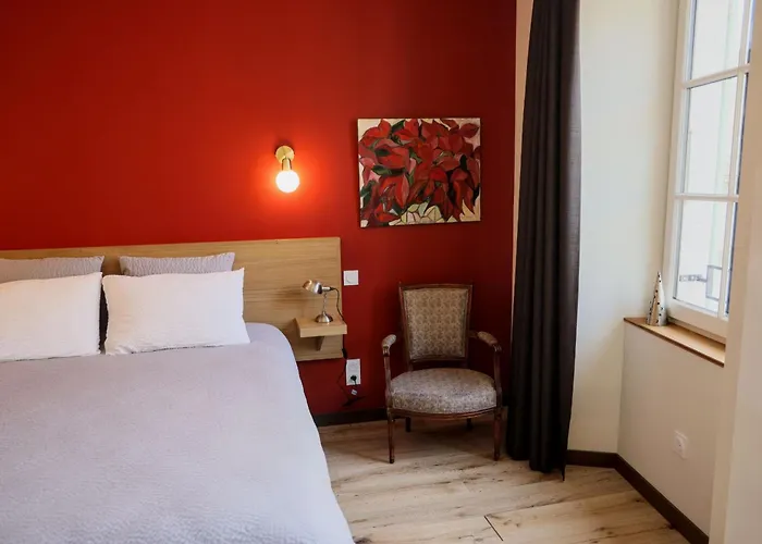 Logis Les 7 Freres 3* Monestier-de-Clermont
