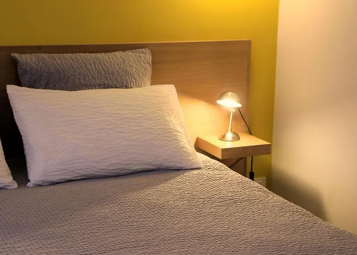 Apart-hotel Logis Les 7 Freres Monestier-de-Clermont